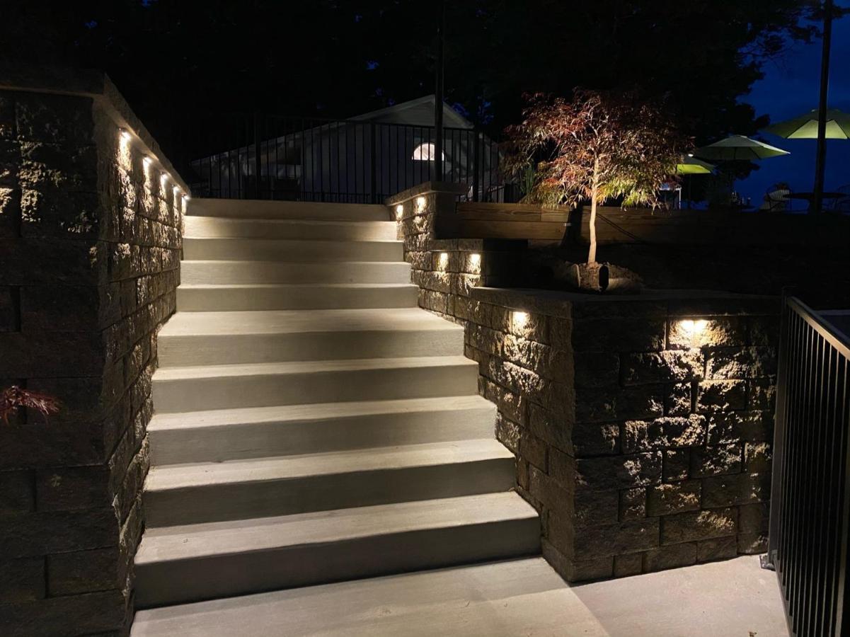 Holiday Hill Resort Saugatuck Bagian luar foto
