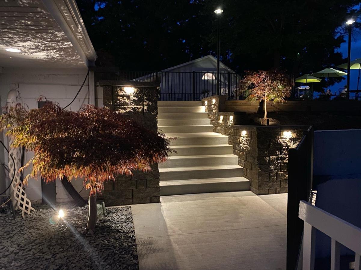 Holiday Hill Resort Saugatuck Bagian luar foto