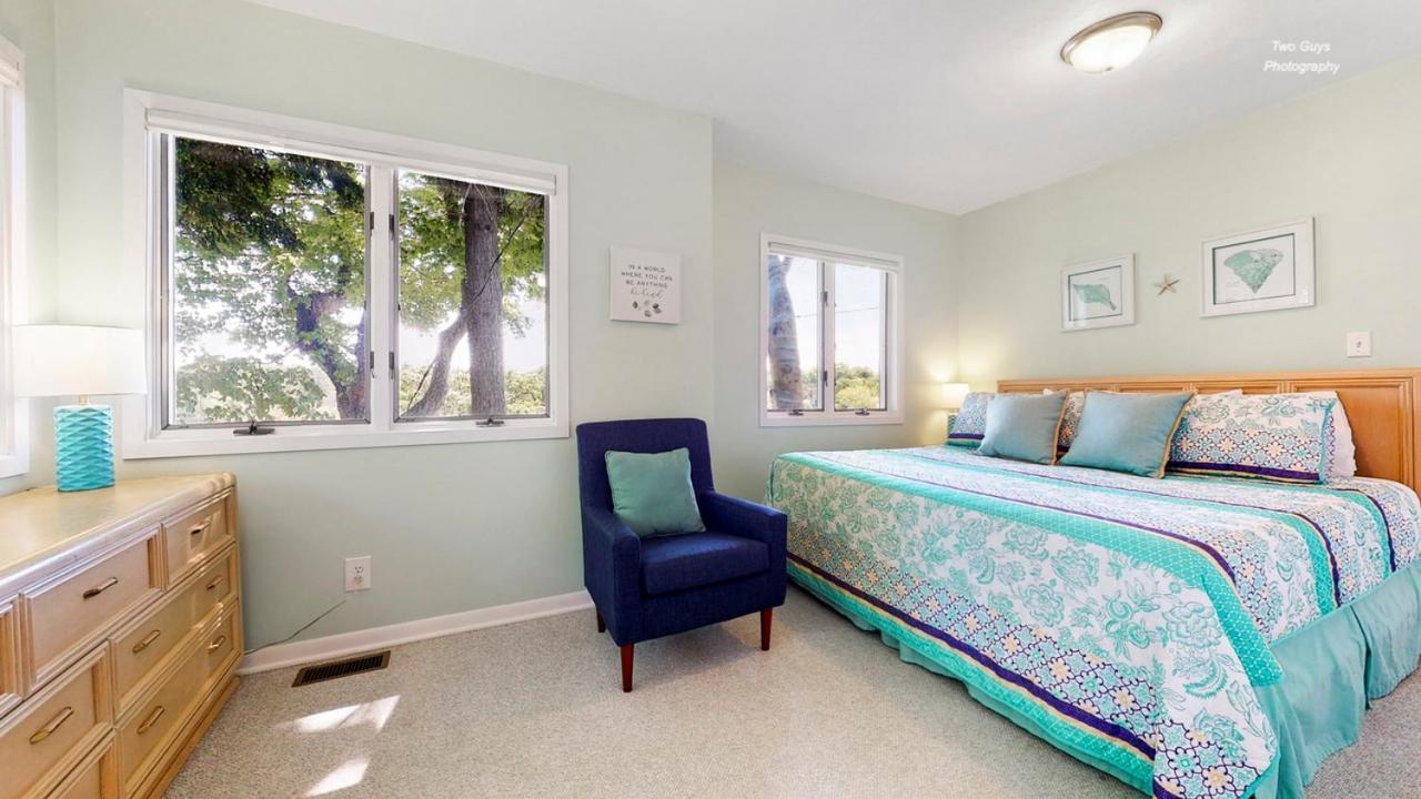 Holiday Hill Resort Saugatuck Bagian luar foto