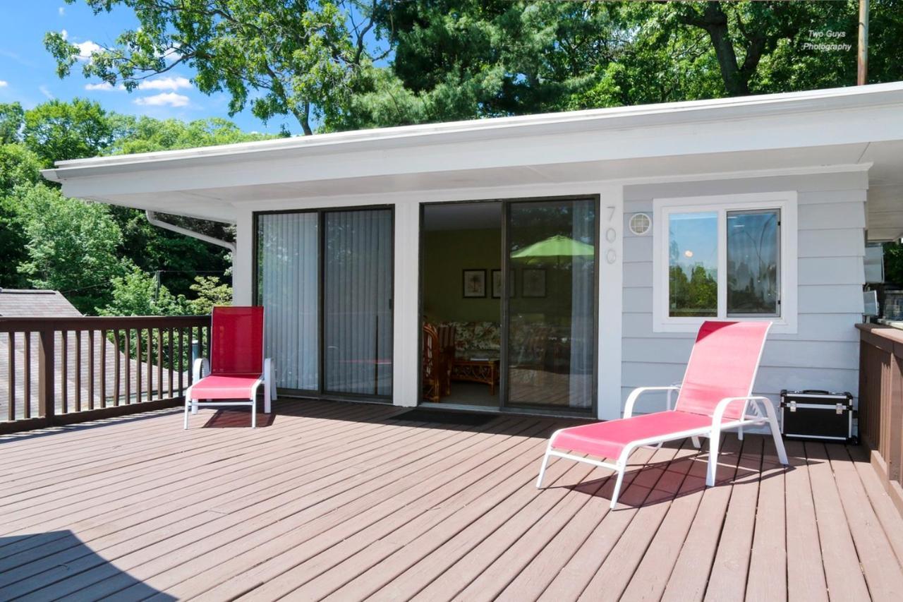 Holiday Hill Resort Saugatuck Bagian luar foto