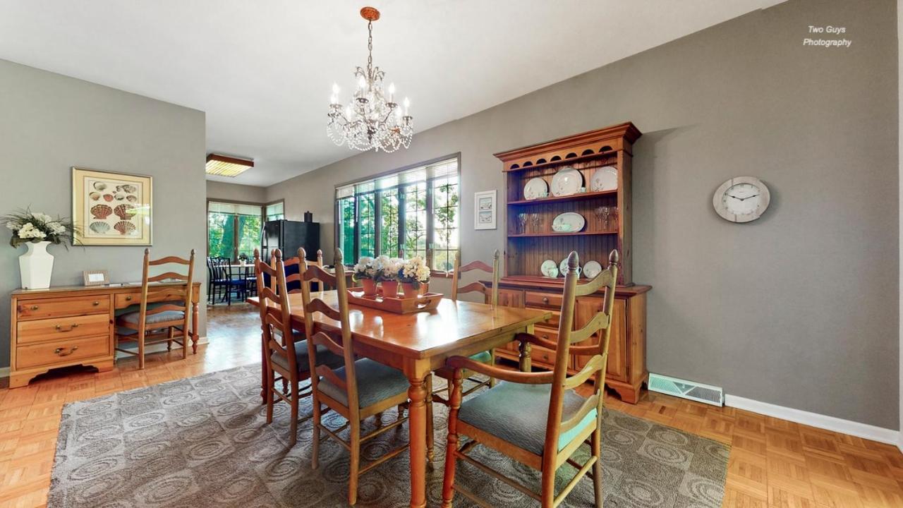 Holiday Hill Resort Saugatuck Bagian luar foto