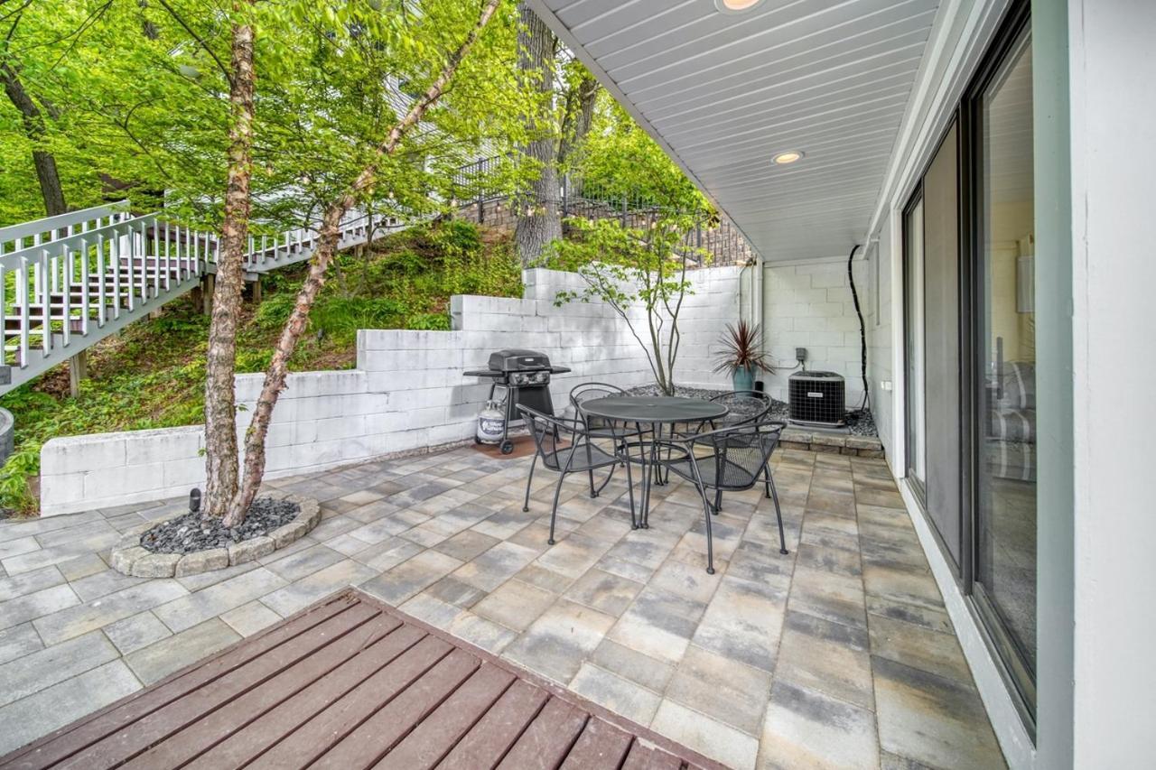 Holiday Hill Resort Saugatuck Bagian luar foto